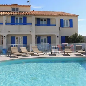 Le Bleu Marine Hotel